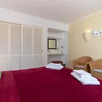 Casa Cinquenta E Um *