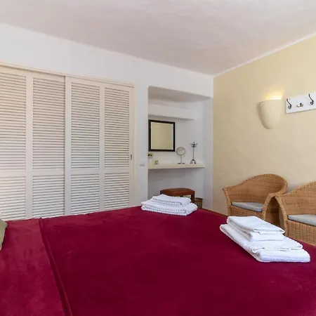 Casa Cinquenta E Um *