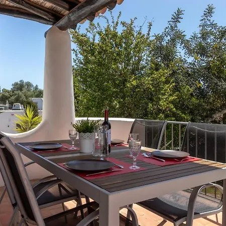 Vakantiehuis Casa Cinquenta E Um *