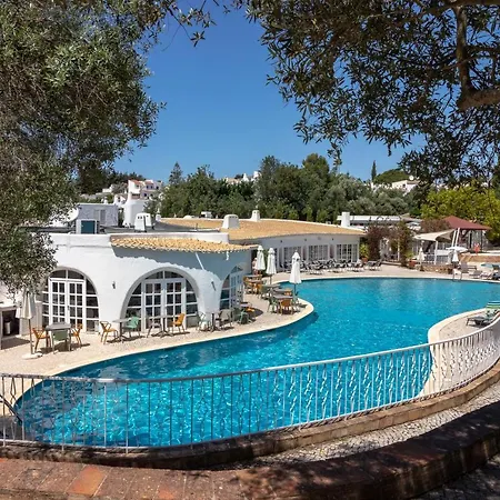 Casa Cinquenta E Um *