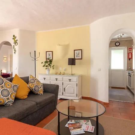Casa Cinquenta E Um